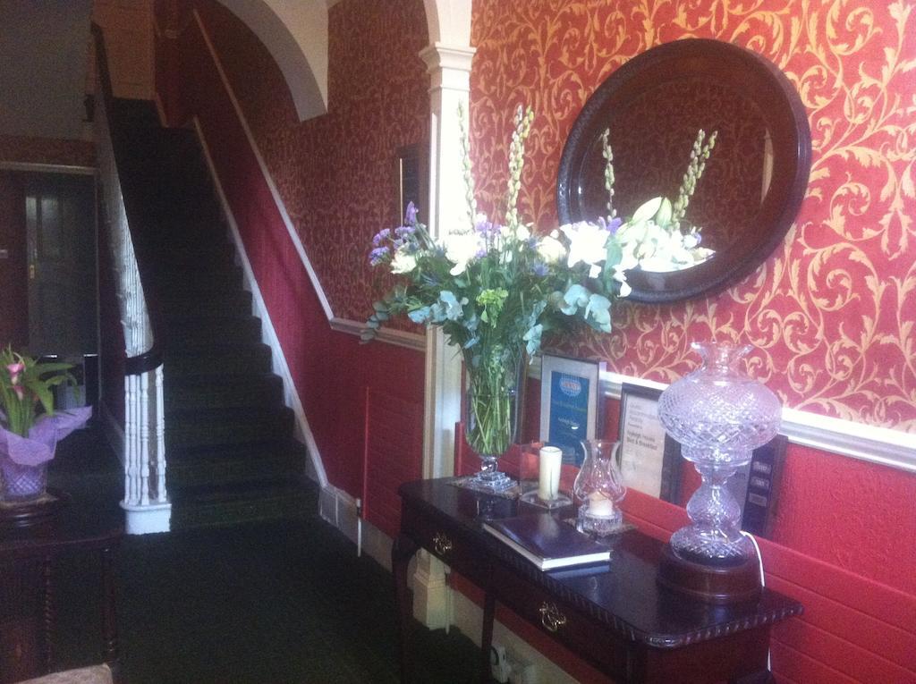 Bed and Breakfast Ivyleigh House à Laois Extérieur photo